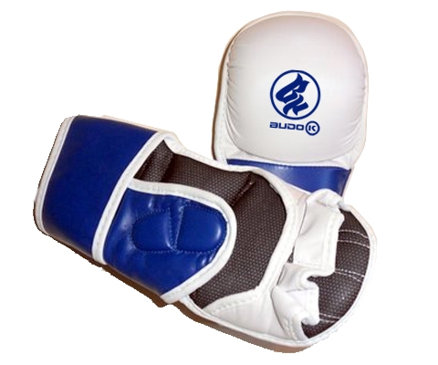 Yoseikan Glove open hand, BK